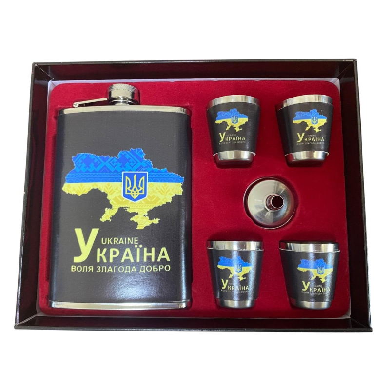 Набір: фляга + 4 стопки + лійка. Об“єм фляги: 240 мл Набір: фляга + 4 стопки + лійка. Об“єм фляги: 240 мл