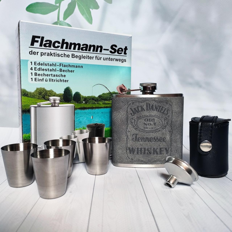 Подарунковий набір фляга Jack Daniel’s з чарками Подарунковий набір фляга Jack Daniel’s з чарками