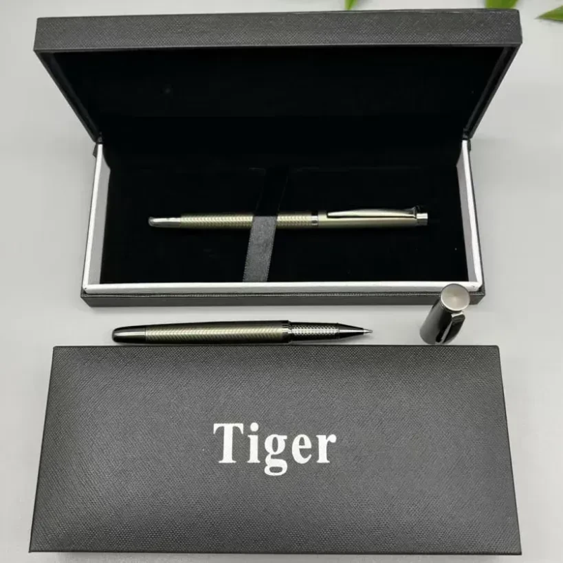Подарункова ручка Tiger у футлярі (металік з візерунком)